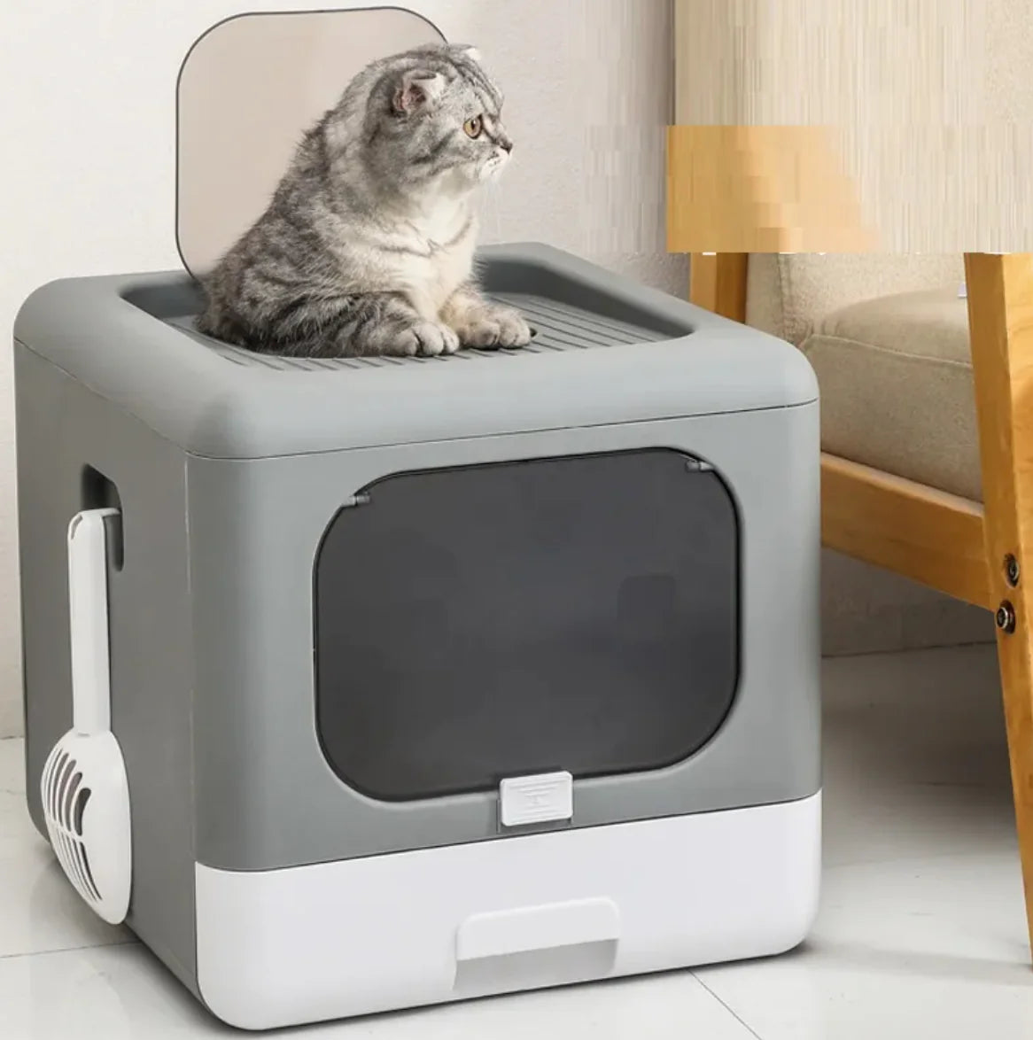 Extra Large Enclosed Cat Litter